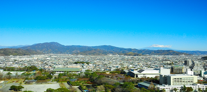 市街地と富士山